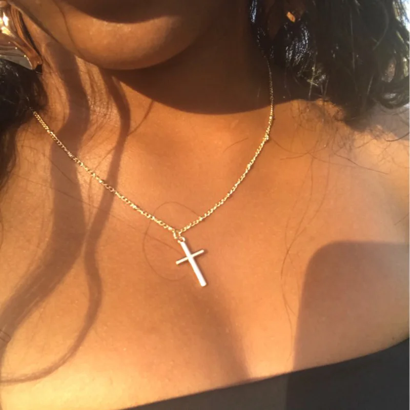 

Cross Religious Jewelry Women's Pendant Necklaces For Women Fashion Golden Geometric Charm Chains Necklace Jewelry