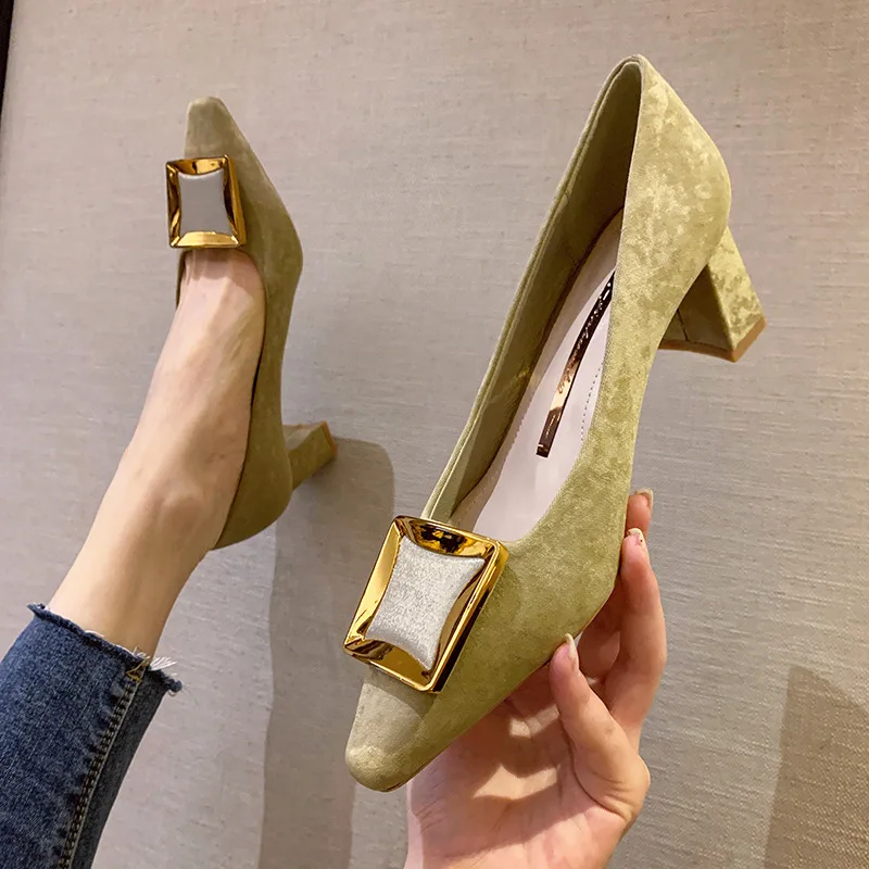 

2020 Spring fashion buckle with thick heel with shallow mouth women's shoes wild professional work high heels