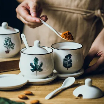 

3Pcs/Set Ceramic Seasoning Jar Set Cruet Seasoning Rack Holder with Spoon Salt Pepper Condiment Sugar Spice Storage Container