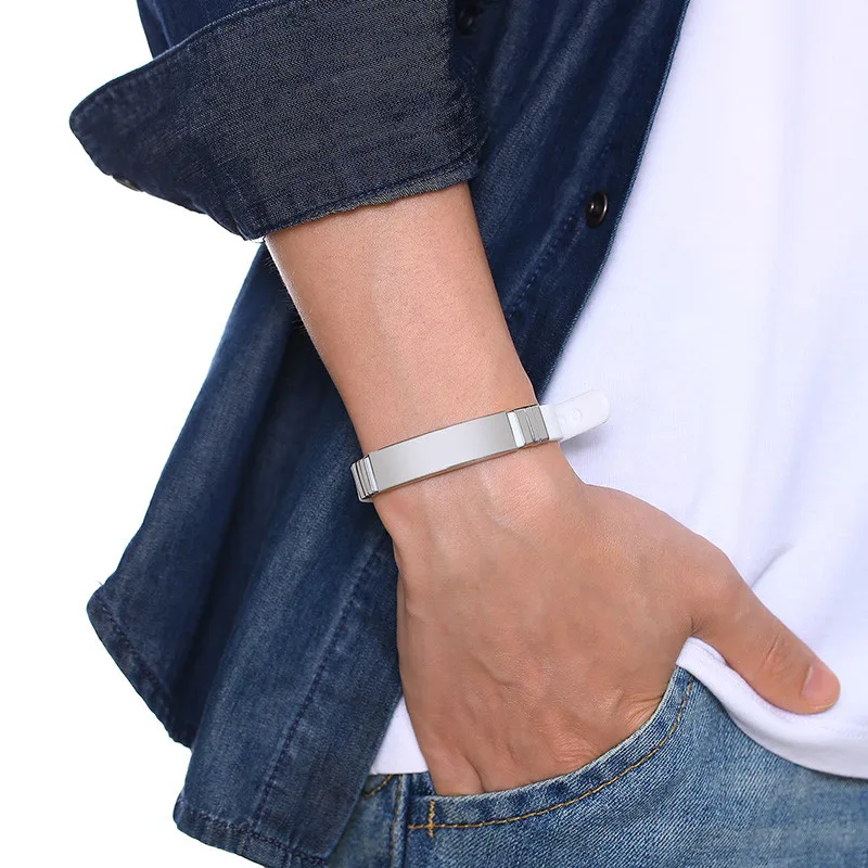 BS-105WS_15  4I6A3677_800