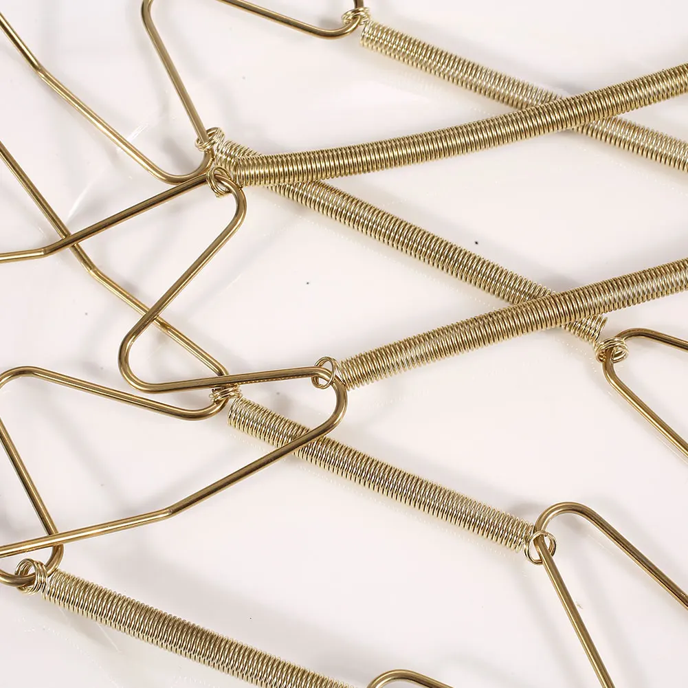 Plate Spring Wall Hanger Storage Rack Gold Holder Hanging Tableware Hook W-Type Practical Fold Home Decoration Metal Wire Bar