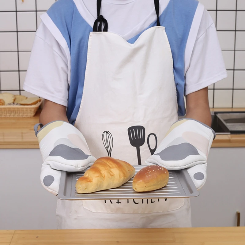 1 Pair Cartoon Animal Cat Paws Oven Mitts Heat Resistant Non-slip Long Microwave Gloves Cotton Kitchen Baking Insulation Gloves