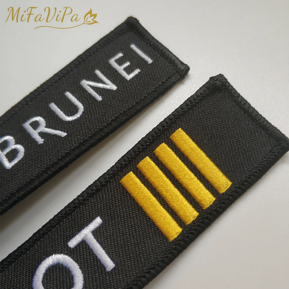 pilot keychain royal brunei4