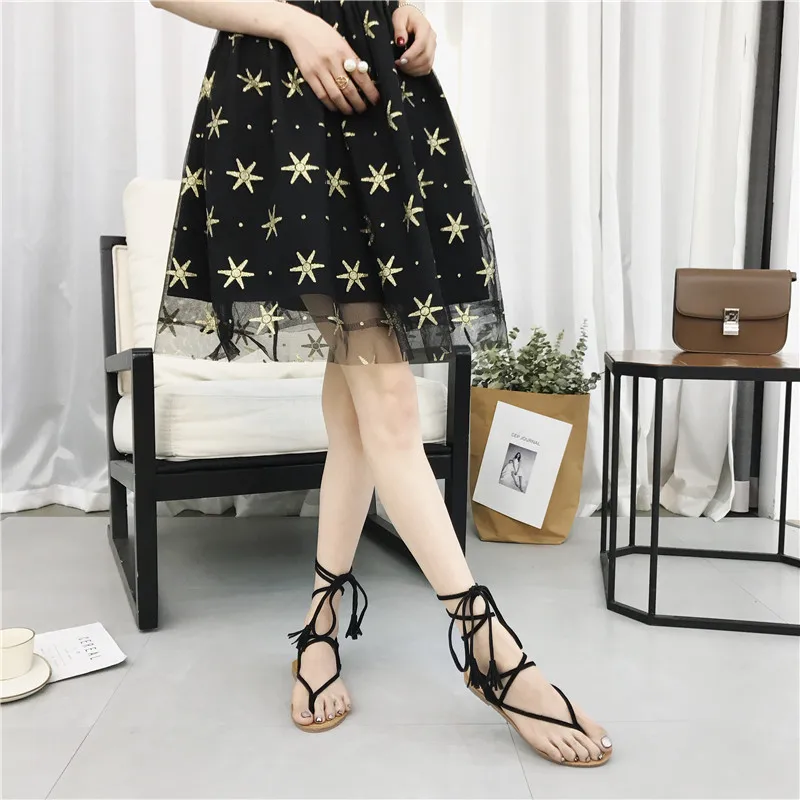 

Korean-style 2018 Summer New Style Lace-up Flat Heel Split Toe Sandals Versatile Rome Bandage Cloth Sandals
