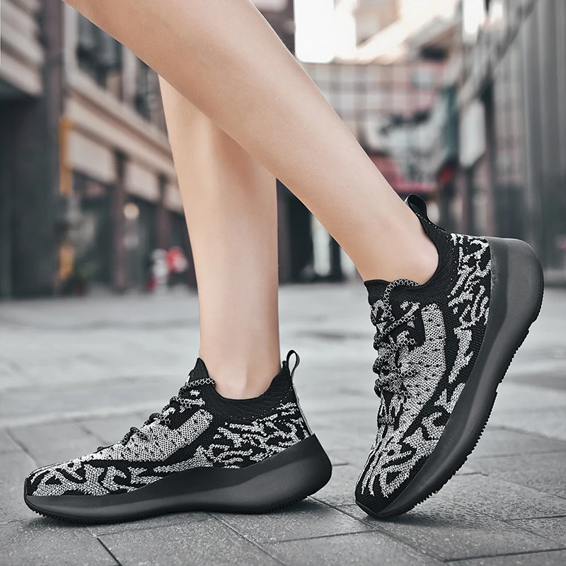 

Outdoor Men Running Shoes for Women Sports Sneakers 2020 Jogging Walking Sport Shoes Lace-up Athietic Breathable Footwear 380