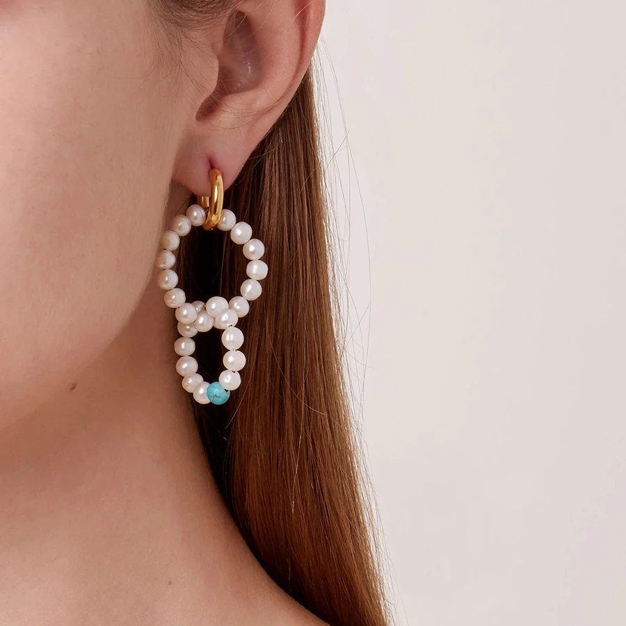 large_timeless-pearly-white-pearl-and-turquoise-bead-earrings (1)