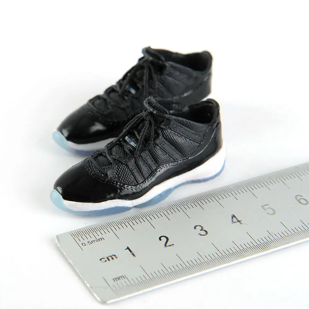 action white sports shoes