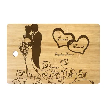 

Personalized Mr and Mrs Names Laser Engraved Marriage Cutting Board Eco Friendly Bamboo Chopping Block Wedding Day Party Present