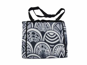 

2020 New Style Oxford Cloth Extra-large Picnic Mat Multi-functional Velvet Fabric Moisture Proof Pad Outing Picnic Cloth M