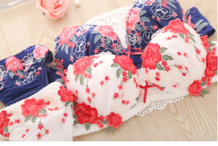 European sexy underwear embroidery flower mesh deep V on the girl lady bra set 2044