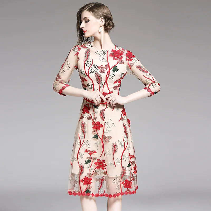 

2019 Summer New Style European Style Lolita-Style Industrial Lace Gauze Embroidered Stereo Flower Slimming Dress