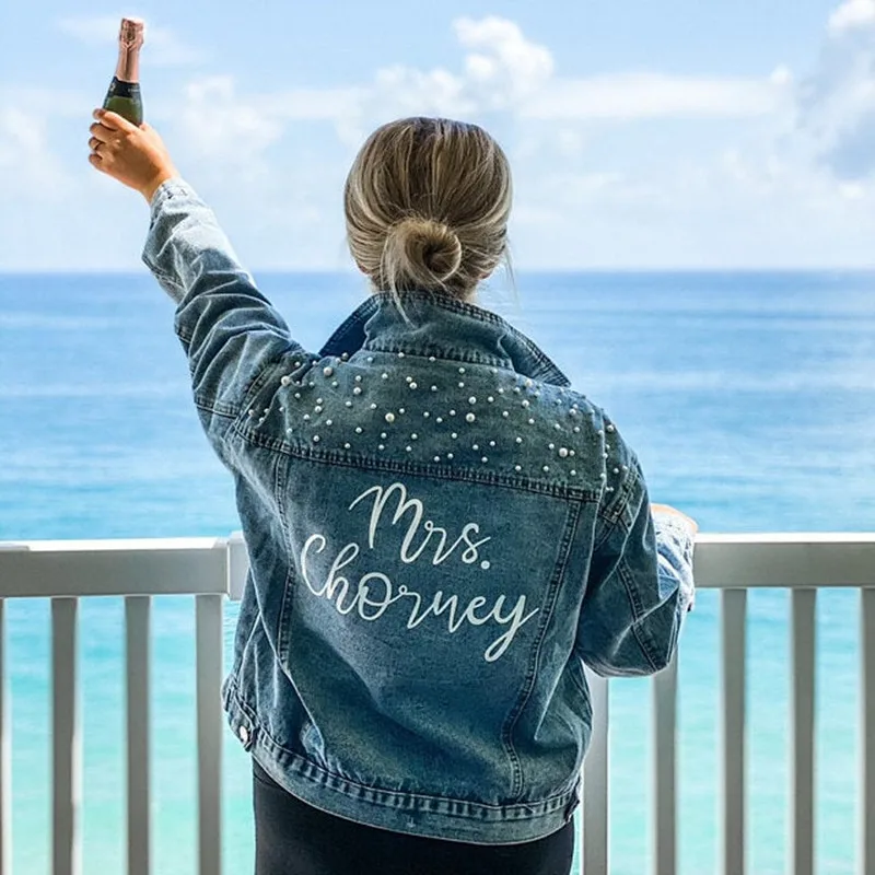 Chaqueta de mezclilla personalizada para dama de honor, Chaquetas vaqueras  de señora de la boda con perlas, chaquetas tejanas personalizadas de just  married engaged Wifey| | - AliExpress