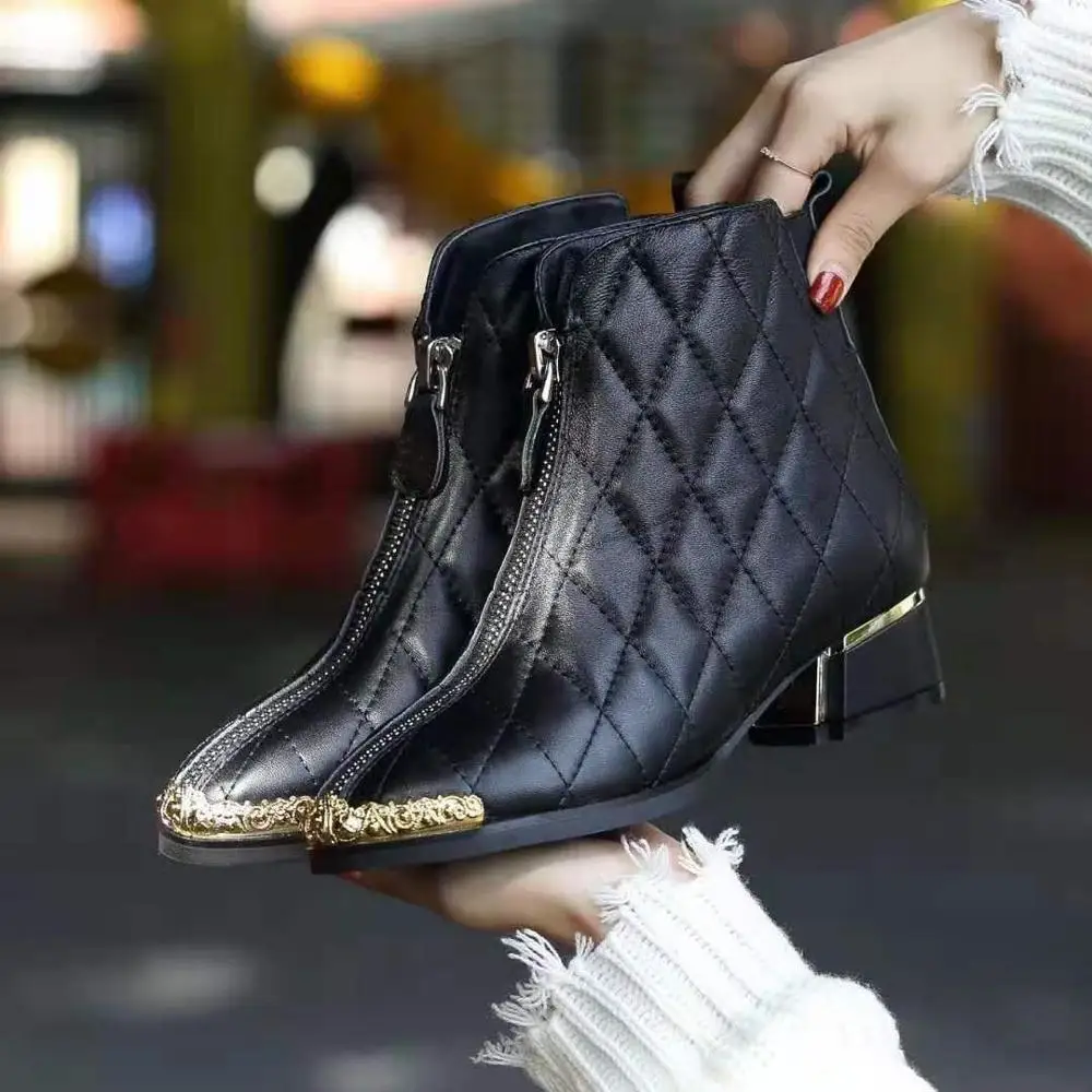 

2019 newest tartan design leather Women Ankle boots black classical thick heel short boots size 35-41 lady Martin boots