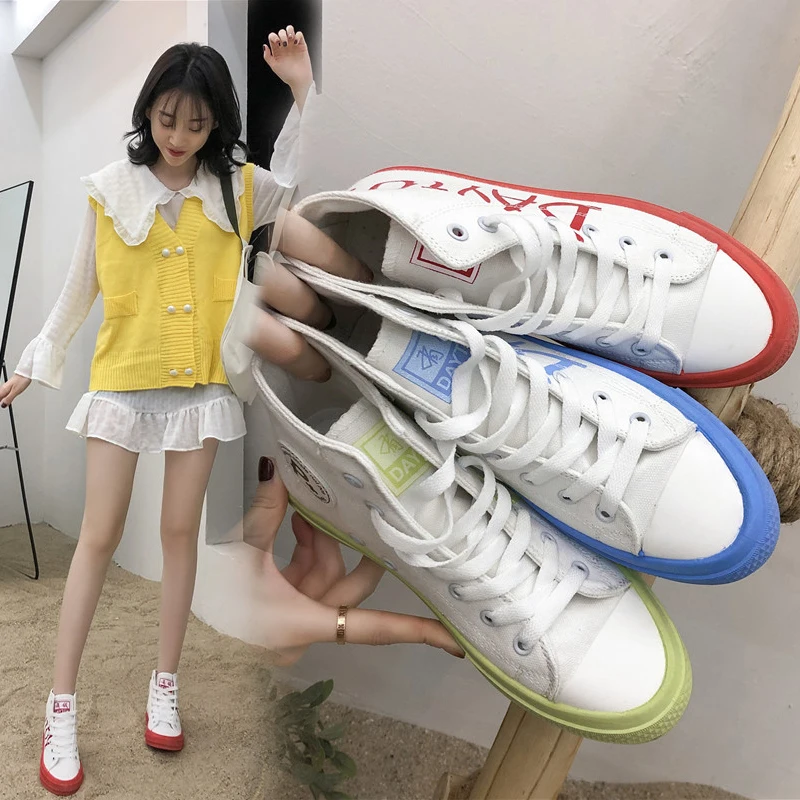 

2020 new women's canvas shoes sponge base is fresh and sweet Lace-up round head non-slip Fashion vulcanized shoes women 11A-47