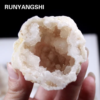 

Runyangshi 1PC Natural Agate Crystal Cave clear quartz Original Mineral Specimen Modern Home Decoration Fish Tank Garden Stone