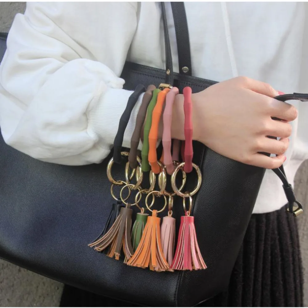

Siliconen Polsbandje Sleutelhanger Armband Met Kwastje Bangle Sleutelhanger Grote Cirkel Sleutelhanger Armband Houder Voor
