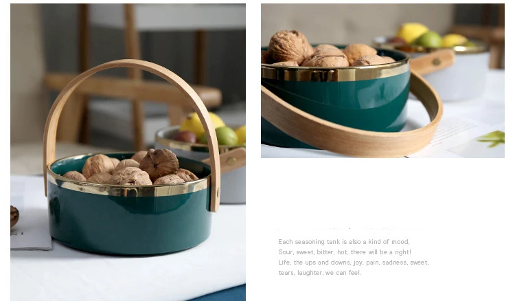 Bowl-with-wood-handle_09