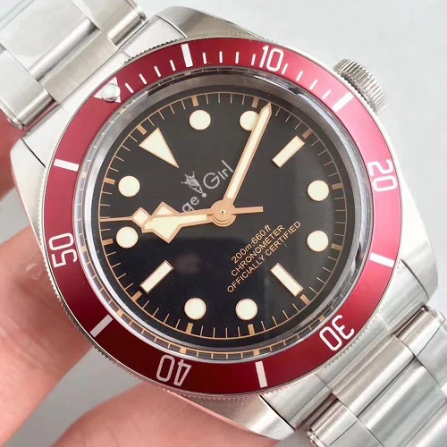 

Luxury Brand New Men Automatic Mechanical Watch Black Bay Red Blue Ceramic Bezel Stainless Steel Sapphire Glass Waterproof AAA+