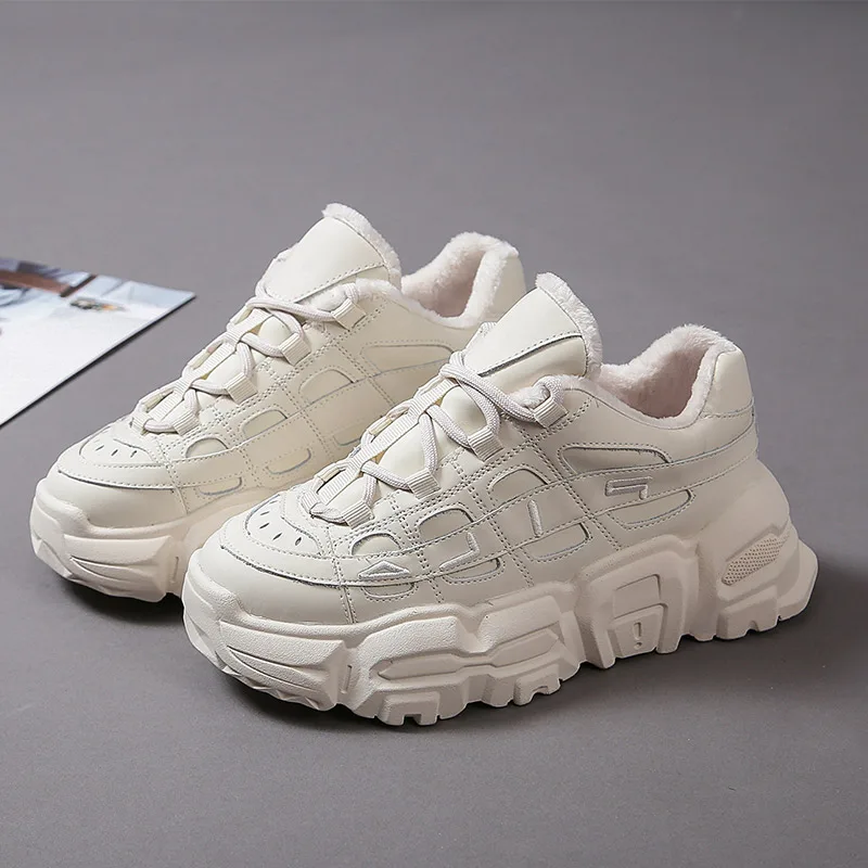 

Celebrity sneakers Women Spring Fashion Breathable Casual Cozy sports Shoes platform Shoes Outdoor Ladies Trendy Dad Sneakers