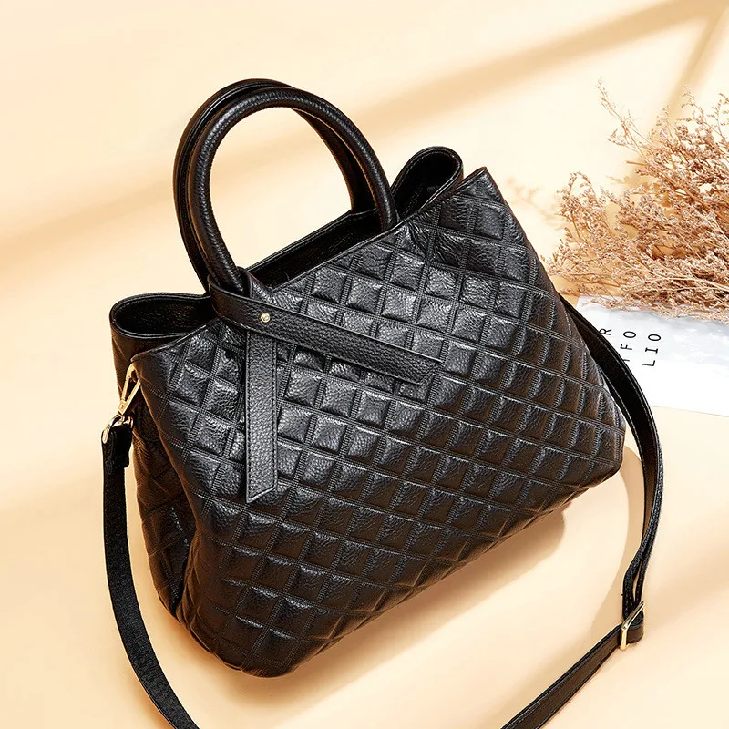 

2020 New Fashion Genuine Leather Ladies Shoulder Bag Luxury Diamond Lattice Pattern Totes Women's Real Leather OL Handbags