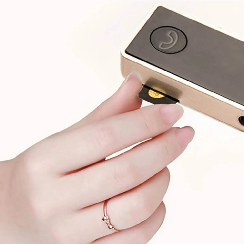 Высокое качество Мини Автомобильный MP3-плеер USB Автомобильное зарядное устройство портативное автомобильное зарядное устройство Поддержка двойной AUX кабель