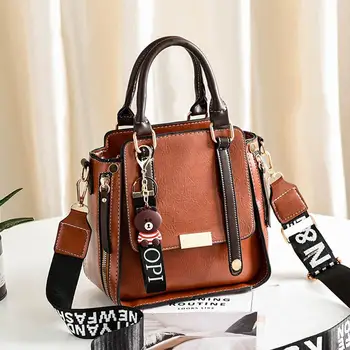

PinShang Woman Stylish Handle Pouch All-matching Chic Belt Decoration Bag Cross-body Satchel