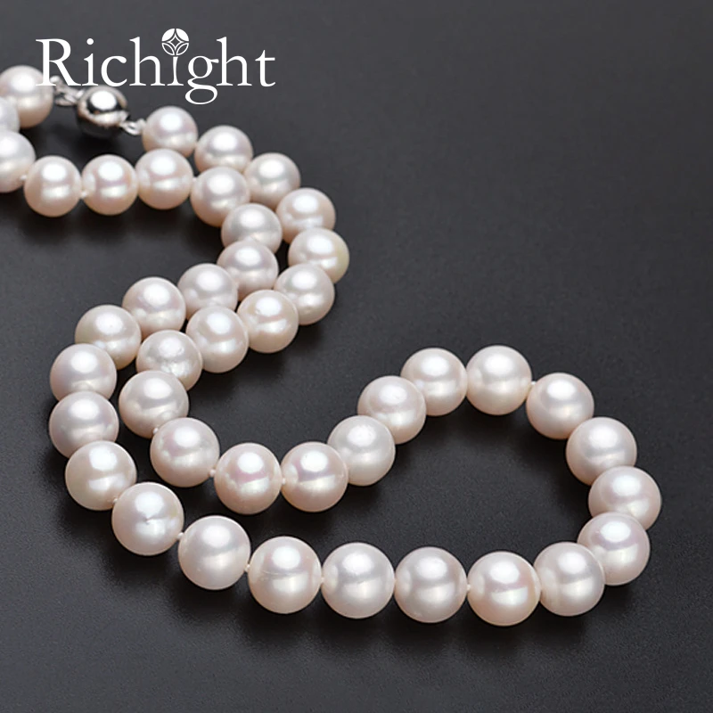 

Elegant 10mm White Natural Pearls Necklace Simple Wedding Bridal Jewelry Silver Buckle Beaded Necklace Birthday Gifts for Mom