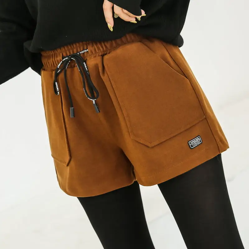 dark khaki Корейские шерстяные шорты женские зимние свободные широкие шорты Feminino с эластичной талией осенние шорты с карманом Femme Размер 6XL - Цвет: dark khaki