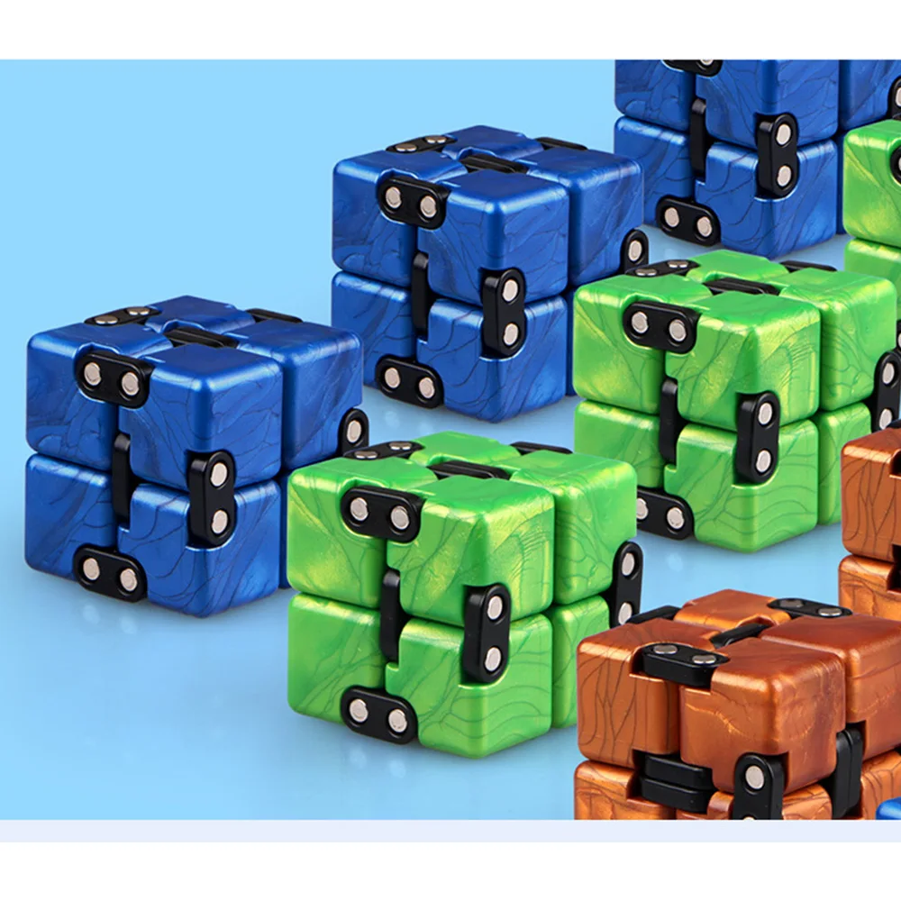 

Infinite decompression Cube Creative Decompression Toy Magic Cubes Puzzle Toy for Children and Adults Reduce Anxiety Kill time