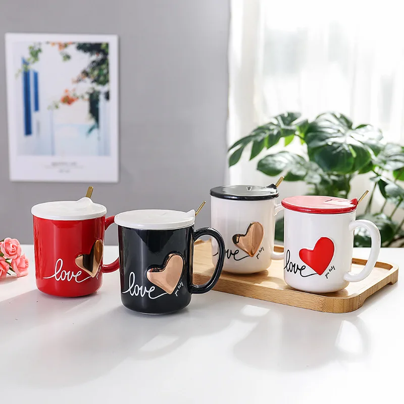 cheap Creative Peach Heart Gold Ceramic Cup with Lid Spoon Creative Big Capacity Mug Office Coffee Mugs Beautiful Porcelain Cups Gifts