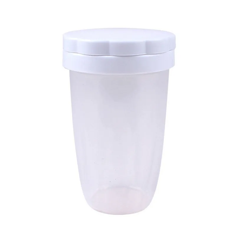 Plastic Flour Sieve Bolt Cocoa Powder Sifter Cup Shape Mechanical Hand-Held Shaker Flour Sieve Kitchen Baking Tool - Цвет: a