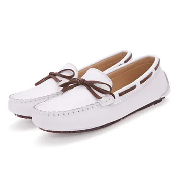 

Ladle shoes new doug female in the spring and autumn the flat-bottomed leather single han edition joker white nurse shoes in sum