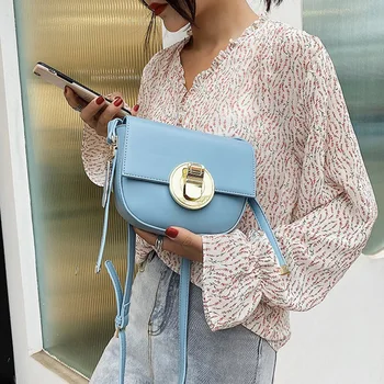 

Fashion Metal Lock Lady Small Square Bag 2020 New Trend Wild Girl Shoulder Daily Bag Solid Color Casual Messenger Women Bag Tide