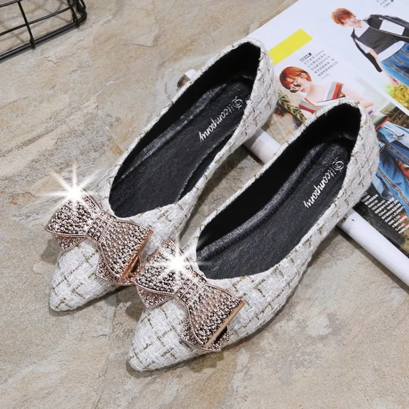 

Women Casual Flats Pointed Bow white Rhinestone Loafers Slip On Lazy Shoes Ladies Flat Single Shoes Casual Work Shoes J15-70