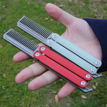 

Hellcat Titanium Comb EDC Comb Shaking Comb