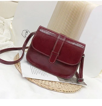 

Kmuysl's new retro shoulder bag ladies bag leather bag small square bag zero wallet mobile phone bag waterproof shoulder bag