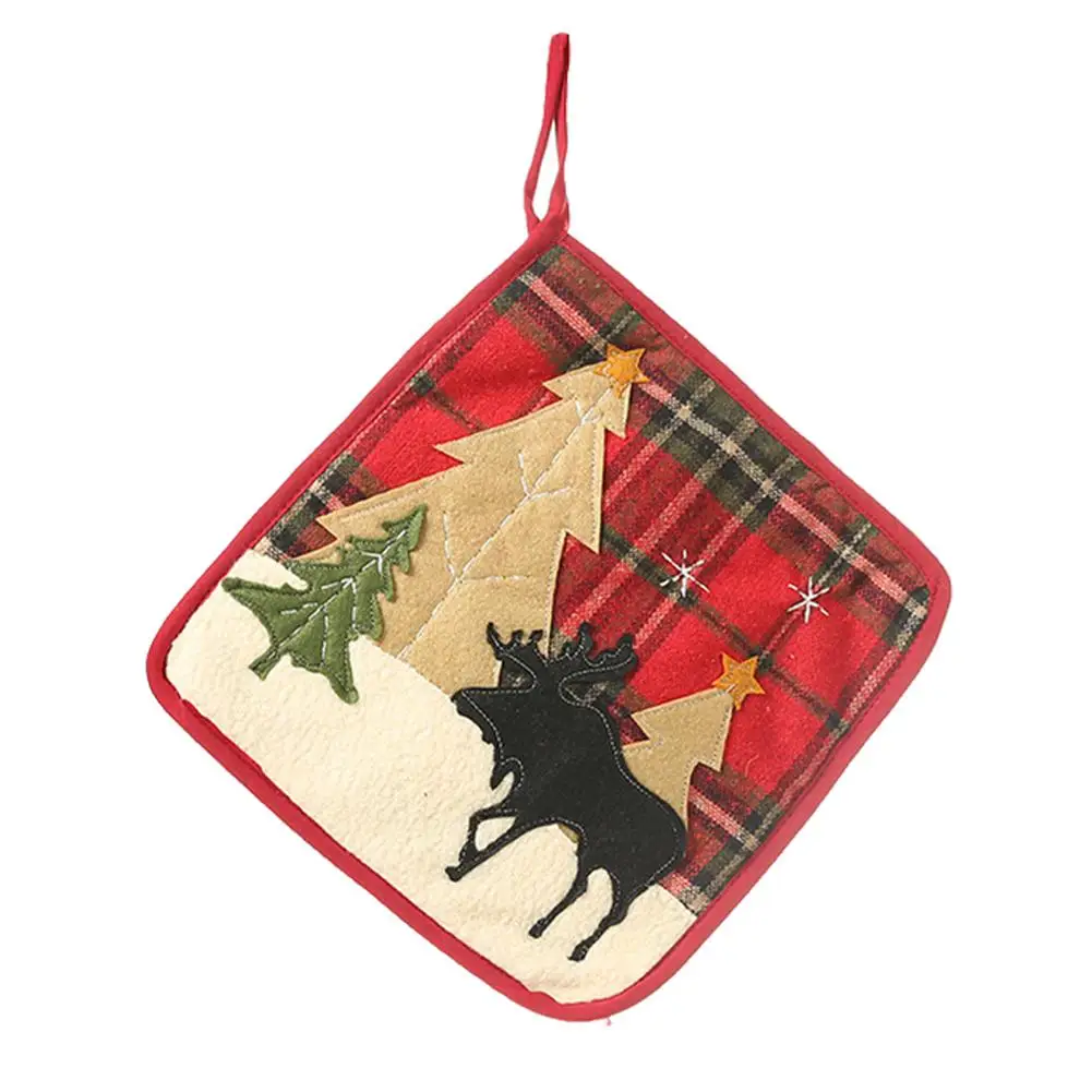 Christmas Tree Elk Oven Gloves Heat Resistant Mitt Non-slip Grip Glove Kitchen Insulation pads New Year Christmas Decorations - Цвет: Зеленый