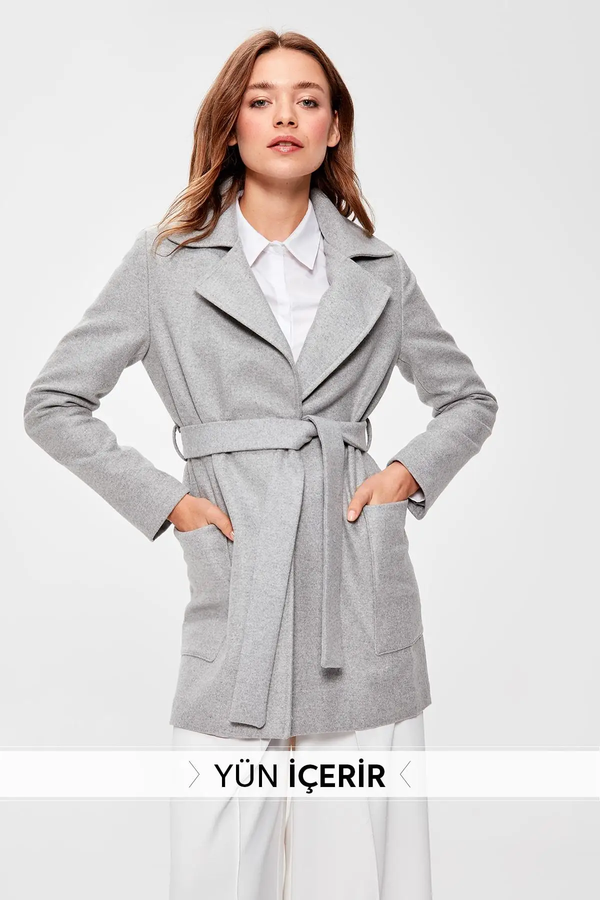 

Trendyol Gray Woolen Arched Stamp Coat TWOAW20KB0032