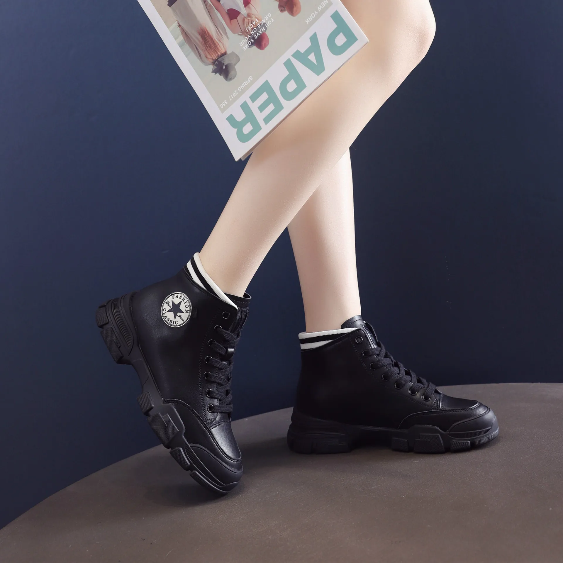 

Martin Boots Women's 2019 Autumn Korean-style Wind Yarn Intraoral Extra High Short Boots Slanted Heel Boots Hight-top Trendy Sho