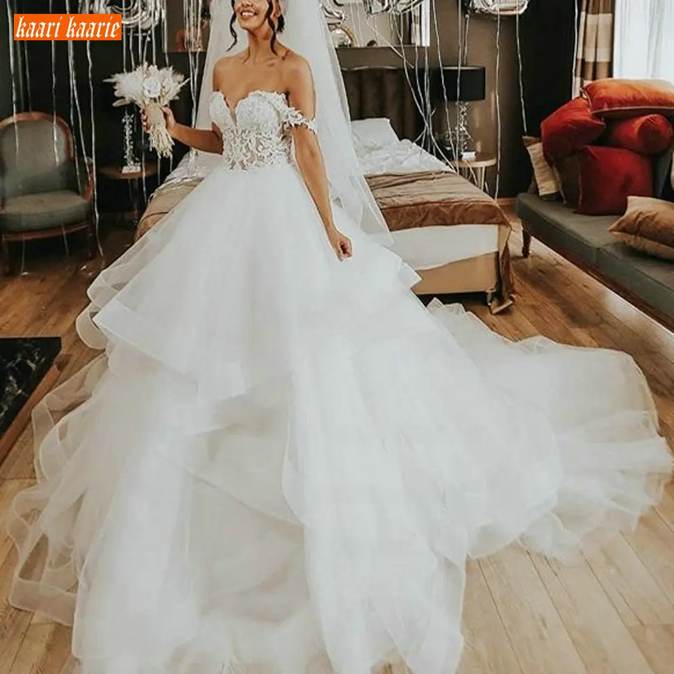 

Gorgeous Africa Boho White Wedding Gown Sweetheart Lace Appliqued Beach Bride Dress Long 2020 Custom Made Ivory Wedding Dresses