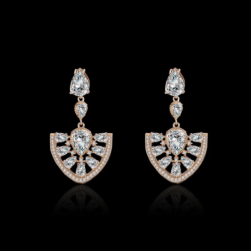 

NJ Dangly Crystal Earring Vintage Antique Golden Transparent Rhinestone Drop Earrings For Women Wedding Christmas Gift