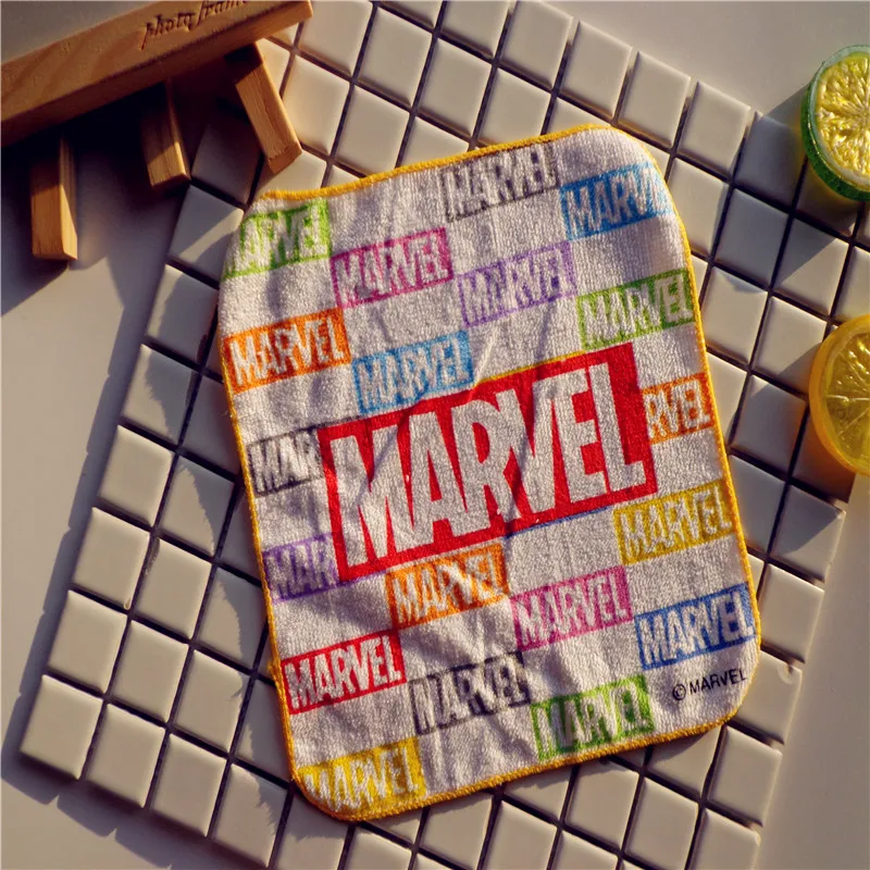 Marvel/хлопковое газовое квадратное полотенце, платок, ручное полотенце, полотенце с героем мультфильма для детей, для мальчиков и девочек, водопоглощающее полотенце для лица, мини