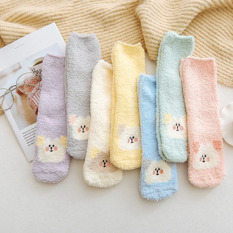 Sokken ukraine kawaii miniso chaussette harajuku marajuku meias e girl calcetines mujer рождественские забавные носки для девочек теплые носки