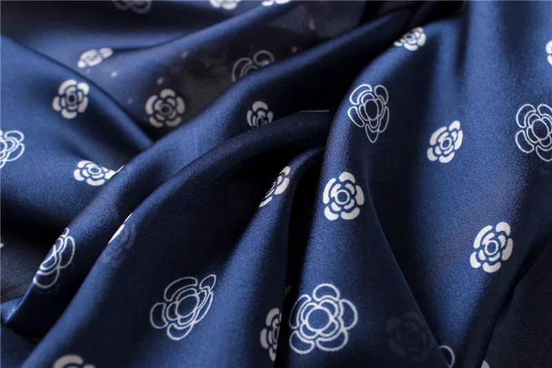 4971954967_2070773686