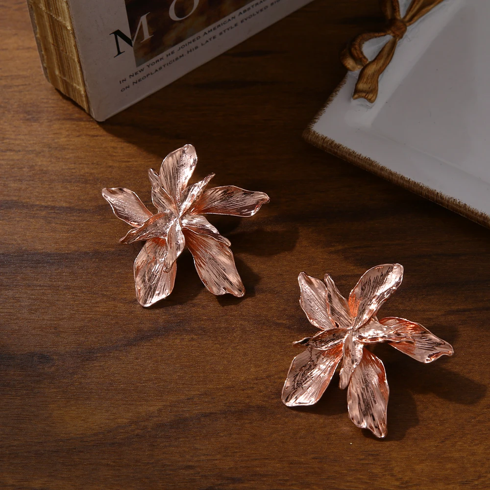 Vintage Metal Flower Big Earrings for Women Gold Silver Rose Gold Geometric Statement Fashion Brincos Jewelry Earrings