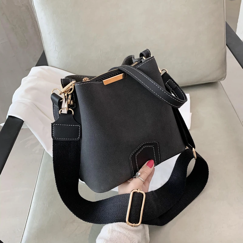 

New Suede Shoulder Bag Female Casual Split Leather Women Handbags Simple Crossbody Bags for Women Designer Messenger Bags Sac