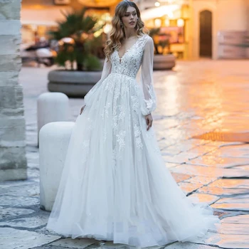 

Eightree A-line Wedding Dresses Boho Lace Appliques Puff Sleeve Bride Dress V Neck Long Weeding Gowns Vestido De Casamento 2020