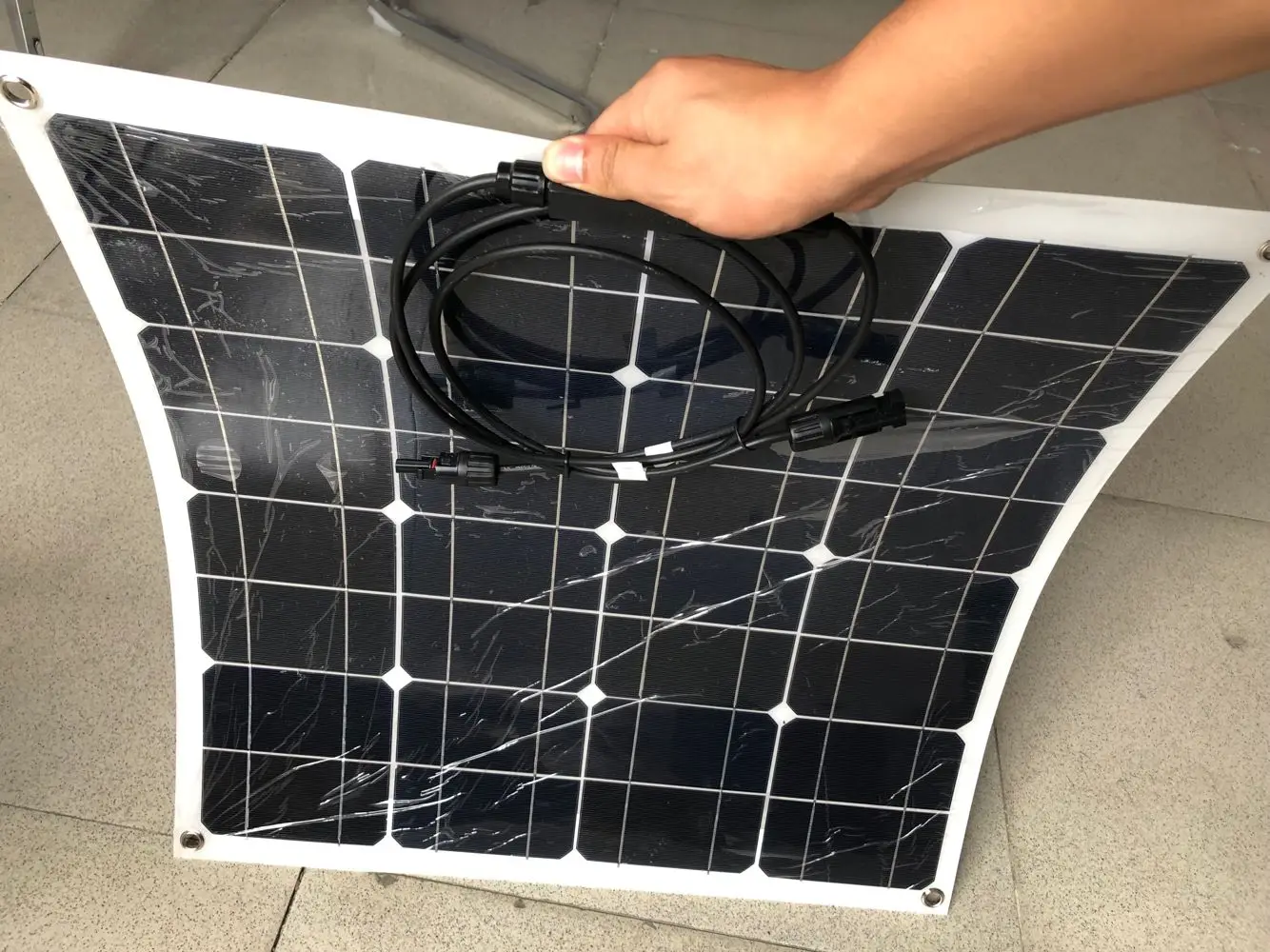 HannMall 18V 50W Flexible Solar Panel Solar Charger For 12V Car Battery Monocrystalline Cells For Hause,boat,roof with MC4 Cable