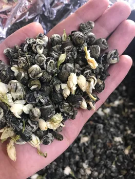 

2018 Chinese Early Spring Fresh Green Tea Huangshan Maofeng Green Food Organic Fragrance Tea for Weight Loss