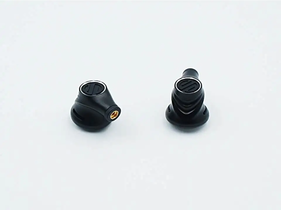 

BGVP DX5 DLC Diaphragm MMCX HiFI Earbud